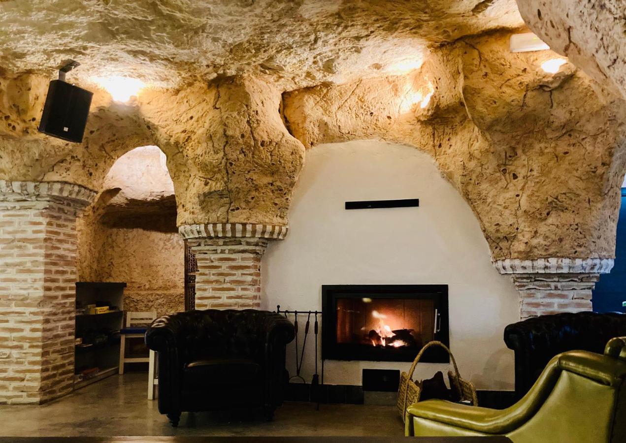 Casa Rural Cueva El Nido Casas de Fernando Alonso Екстер'єр фото